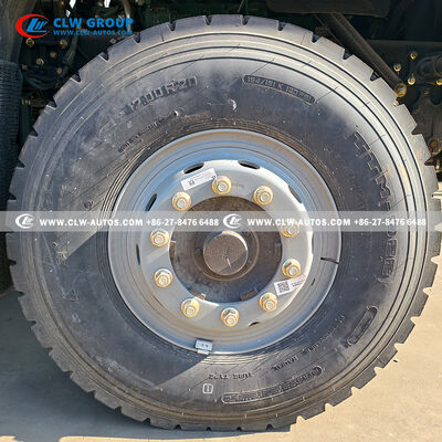 FAW J6P 6x4 Flatbed Truck with 370HP Engine and 35-Ton Load Capacity for Heavy-Duty Machinery Transport