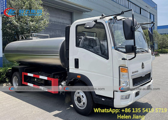 Sinotruk Howo 4x2 5000L SS304 Milk Transport Truck